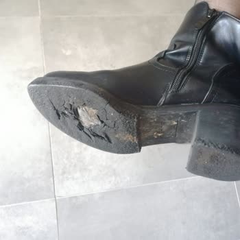 Garanti Kapsamındaki Ayakkabımın Değişimi Reddedildi Mağdur Oldum