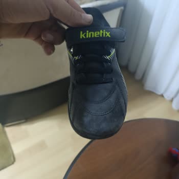 Kısa Sürede Yırtılan Ayakkabı Ve Reddedilen Değişim Talebi Nedeniyle Mağduriyet