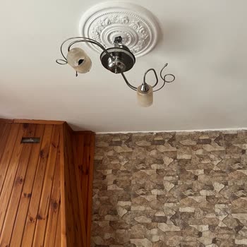 Rezervasyon Fotoğraflarıyla Uyuşmayan Oda Ve İade Sorunu