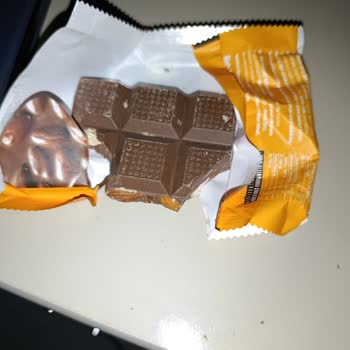 Bozuk Çikolata Deneyimi Ve Kalite Kontrol Eksikliği