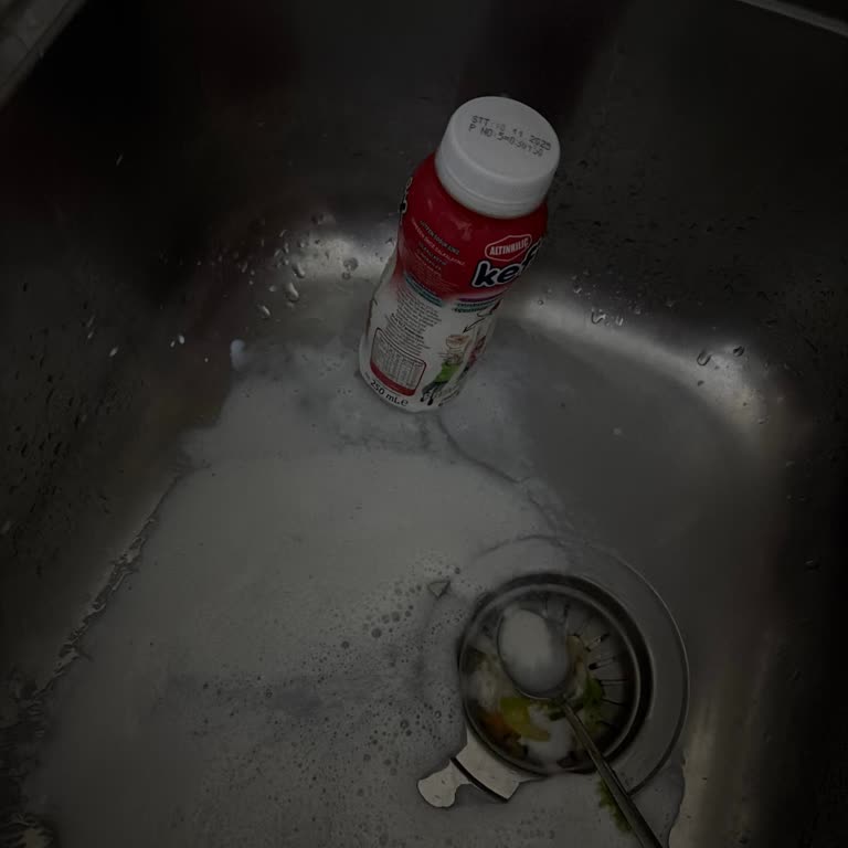 Teslim Edilen Kefirler Bozuk Ve Son Kullanma Tarihi Yakındı, Çözüm Sunulmadı