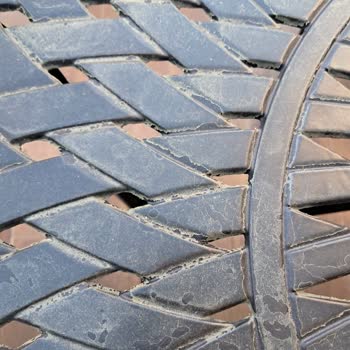 Bahçe Masası Kısa Sürede Bozuldu, Firma Sorumluluk Almadı