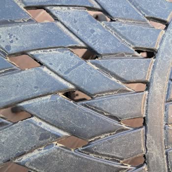 Bahçe Masası Kısa Sürede Bozuldu, Firma Sorumluluk Almadı