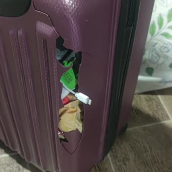 Eşyalarımın Zarar Görmesi Ve İlgisiz Personel Nedeniyle Mağduriyet