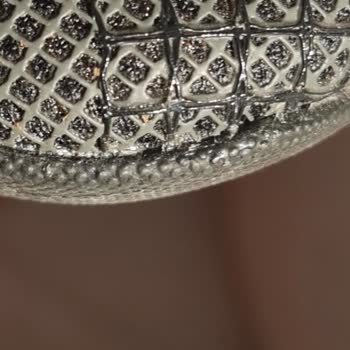 Nike Mağazasında İlgisiz Tavır Ve Kusurlu Ürün Mağduriyeti