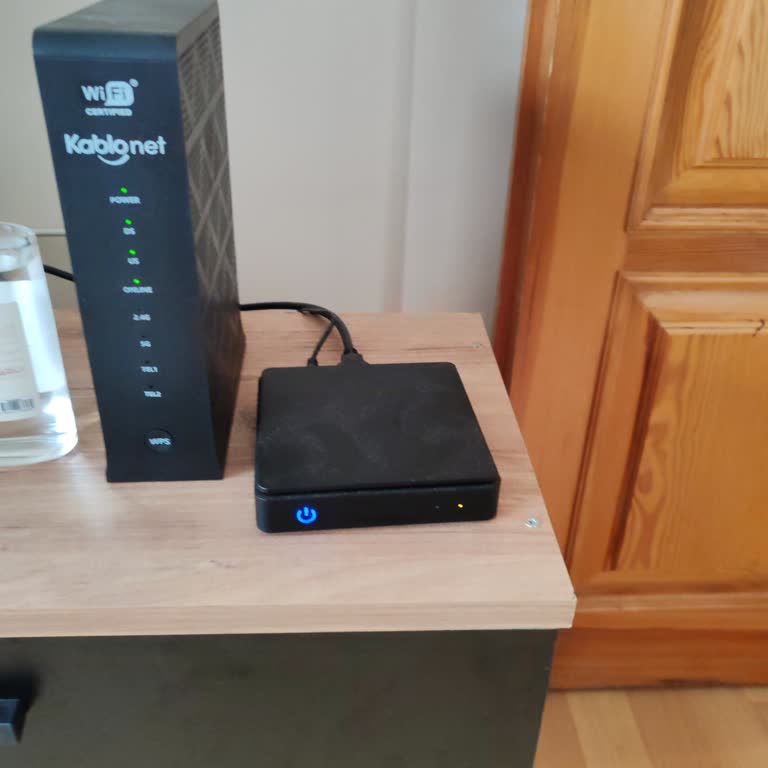 İnternet Ve TV Hizmeti Uzun Süredir Kesik, Sorun Çözülmüyor