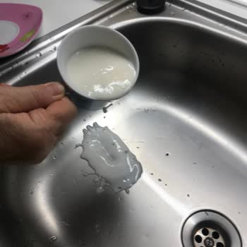 Carrefour SA'dan Aldığım Süt Bozuk Çıktı, SKT Sorunları Devam Ediyor