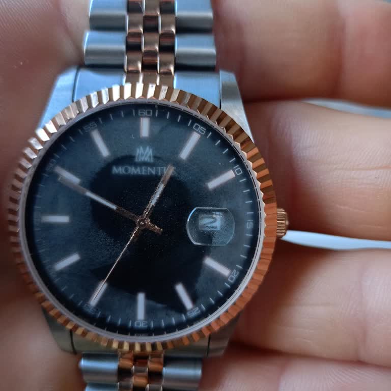 Su Geçirmez Denilen Saat 30 Günde Su Aldı, Mağazadan Dönüş Alamıyorum