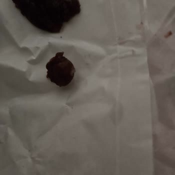 Organik Vişne Reçelinde Çekirdek Çıktı, Çocuklar İçin Risk Oluşturuyor