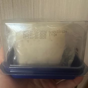 Tahsildaroğlu Ezine Peynirinden Bozuk Ve Kötü Kokulu Ürün!