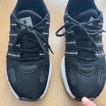 Kısa Sürede İç Astarı Yırtılan Ayakkabı İçin Çözüm Sunulmadı