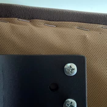 Teslimattan Sonra Süreklilik Gösteren Montaj Ve Ürün Sorunları Nedeniyle Koltuk Takımı Değişim Talebi