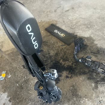 Şarjda Alev Alan Scooter: Can Ve Mal Güvenliği Tehlikede!