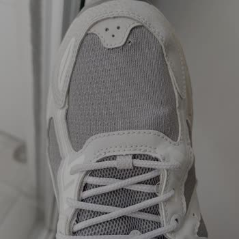 Kısa Sürede Deforme Olan Ayakkabıya Ret Ve Mağduriyet