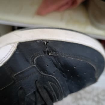 Kısa Sürede Yıpranan Ayakkabı İçin Haksız Red Kararı