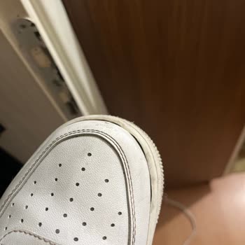 Kısa Sürede Hasar Gören Ayakkabıya Değişim Reddi Ve İlgisiz Müşteri Hizmeti