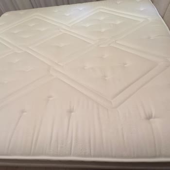 Yataş Yeni Alınan Yatakta Garanti Kapsamında Sararma Sorunu Ve Değişim Talebi!