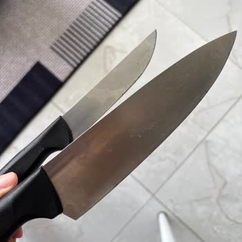 Pirge Chef Serisi Bıçaklarda Hızlı Paslanma Ve İlgisiz Müşteri Hizmetleri