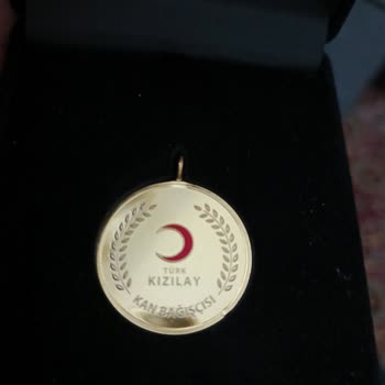 Türk Kızılay'dan Aldığım Altın Madalyonun Sahte Çıkması Ve İlgisiz Yaklaşım