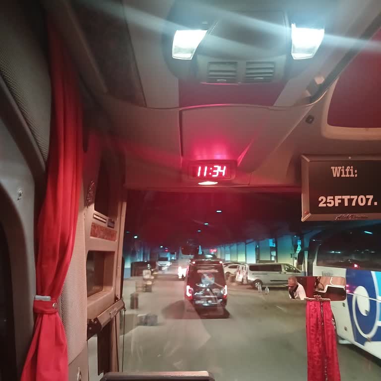 Otobüs Gecikmesi Ve Bilgilendirme Eksikliği Güvenimi Sarsıyor