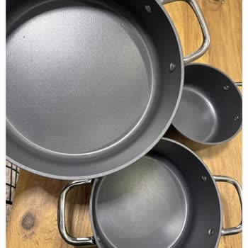 Yeni Alınan Tencere Setinde Kısa Sürede Oluşan Çizikler Ve Ürün Değişim Talebi