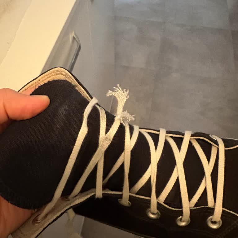 Kısa Sürede Kopan Ayakkabı Bağcığına Çözüm Ve Garanti Desteği Talebi