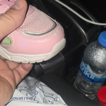 5 Günde Dağılan Ayakkabı Ve İade Reddiyle Mağduriyet