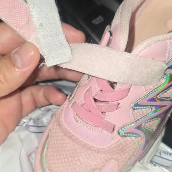 5 Günde Dağılan Ayakkabı Ve İade Reddiyle Mağduriyet