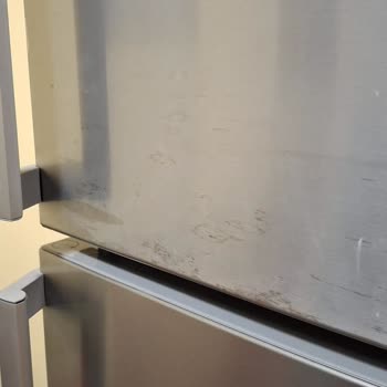 Buzdolabı Kapak Paslanması Ve Garanti Kapsamında Değişim Sorunu