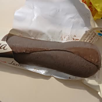 Ülker Aldığım Çikolatanın Küflü Ve Bozuk Çıkması Nedeniyle Hayal Kırıklığı Yaşadım