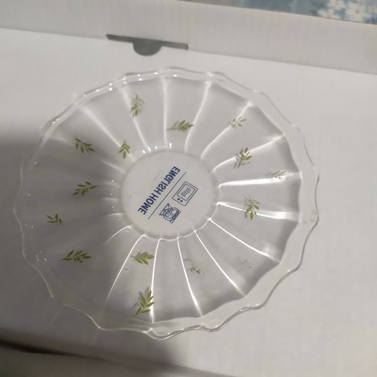 Aldığım Fincan Takımlarının Desenleri Silinmiş Ve Boyası Çıkıyor