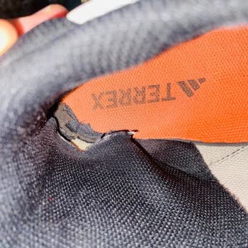 Adidas Terrex Ayakkabıda Erken Yırtılma Ve Garanti Sorunu