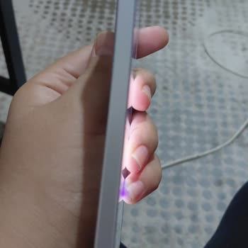 Yeni Alınan Galaxy A36'nın Kasası Ve Şarjı Büyük Hayal Kırıklığı Yarattı