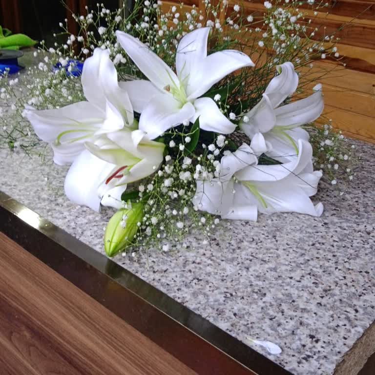 Eksik, Çürük Ve Geç Gelen Çiçekler İçin Çözüm Bekliyorum