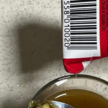 Dimes Şeftali Suyunda Jöle Kıvamında Yabancı Madde Şoku!