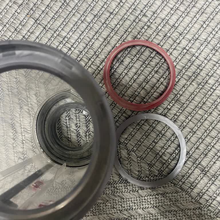 Dyson V15 Süpürgede Tekrarlayan Toz Haznesi Lastik Problemi Ve Parça Talebi