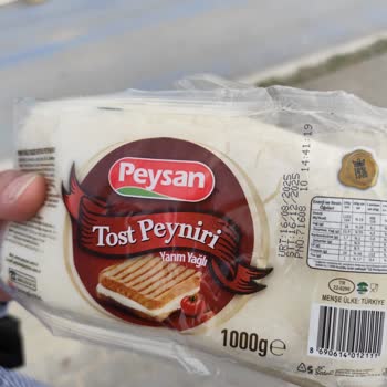 Küflü Kaşar Peyniri Ve İade Sorunu Nedeniyle Mağduriyet