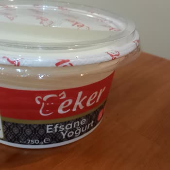 Eker Yoğurdun İçinde Yabancı Cisim Çıktı, Ücret İadesi İstiyorum