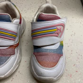 1 Ayda Deforme Olan Ayakkabıya 2 Günde Ret Cevabı!