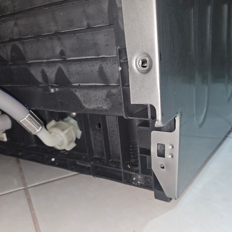 Servis Sorunlarıyla Çözülemeyen Bulaşık Makinesi Arızası Ve Değişim Talebi