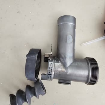 Bosch Mutfak Robotu Kıyma Aparatında Kararma Ve Garanti Kapsamında Ücretli Parça Sorunu