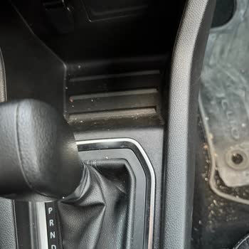 Teslim Edilen İkame Araç Kirli, Hasarlı Ve Geç Teslim Edildi Mağduriyet Yaşadım