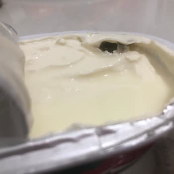 Son Kullanma Tarihi Geçmemiş Kiri Labne Peynirde Küf Sorunu Yaşadım