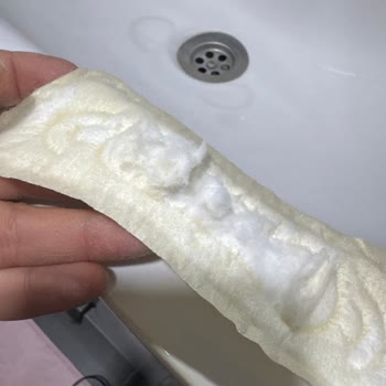 Sleepy Günlük Pedde Pul Pul Dökülme Ve Hijyen Sorunu