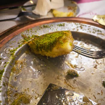 Künefe Ve Hizmet Kalitesindeki Sorunlar Hayal Kırıklığı Yarattı