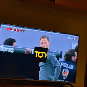 Yayın Donuyor Arayüz Kullanımı Eziyet Haline Geldi