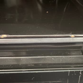 Yeni Alınan Fırında Kısa Sürede Boya Dökülmesi Ve Pas Oluştu