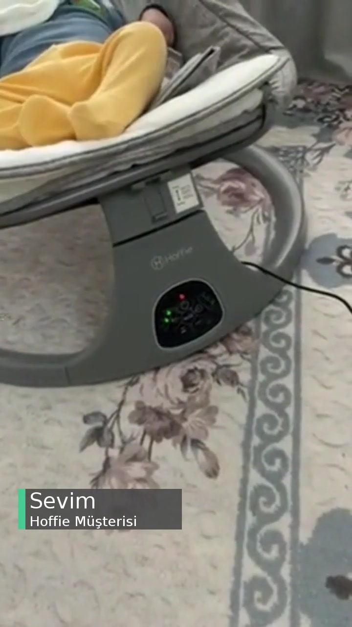 Hoffie Kendi Sallanıyor Diye Aldık Sallanmıyor videonun kapak resmi