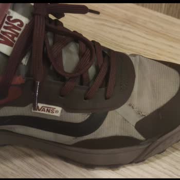 Kısa Sürede Açılan Ayakkabı İçin Değişim Talebime Dönüş Yapılmıyor