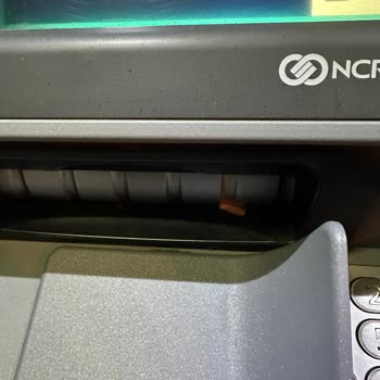 Ziraat Bankası ATM'de Sıkışan Parama Ulaşamıyorum Banka Sorunu Kabul Etmiyor!